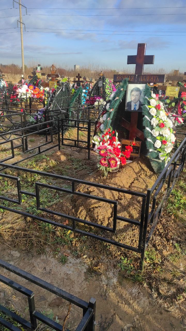 Соловьев
