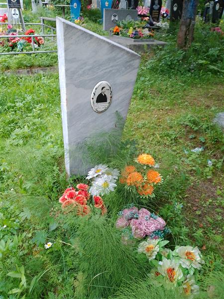 Олясникова Анна Яковлевна