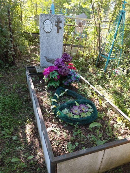 Белоусов Петр Ефремович