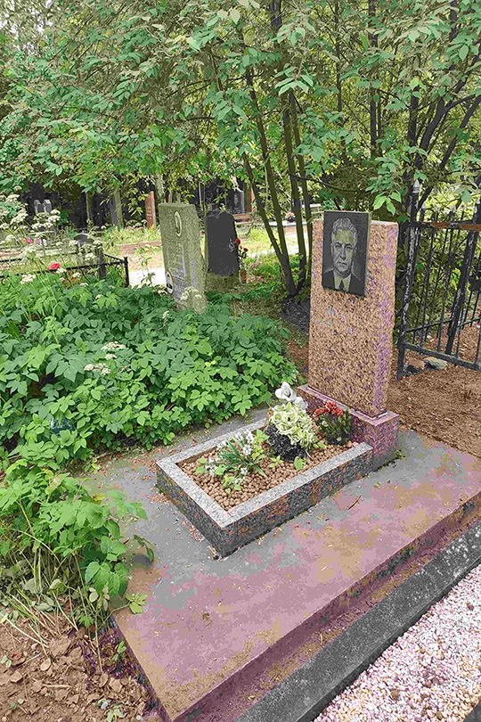 Жуков Роман Романович