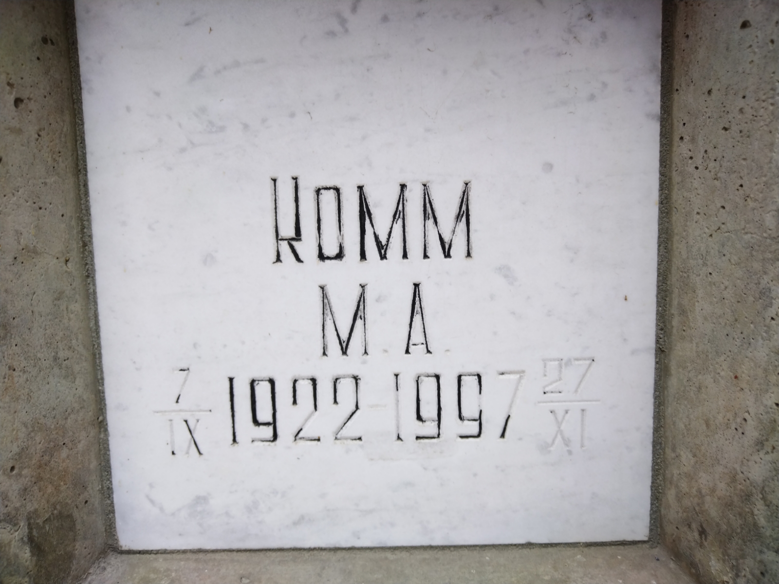 Комм М. А.
