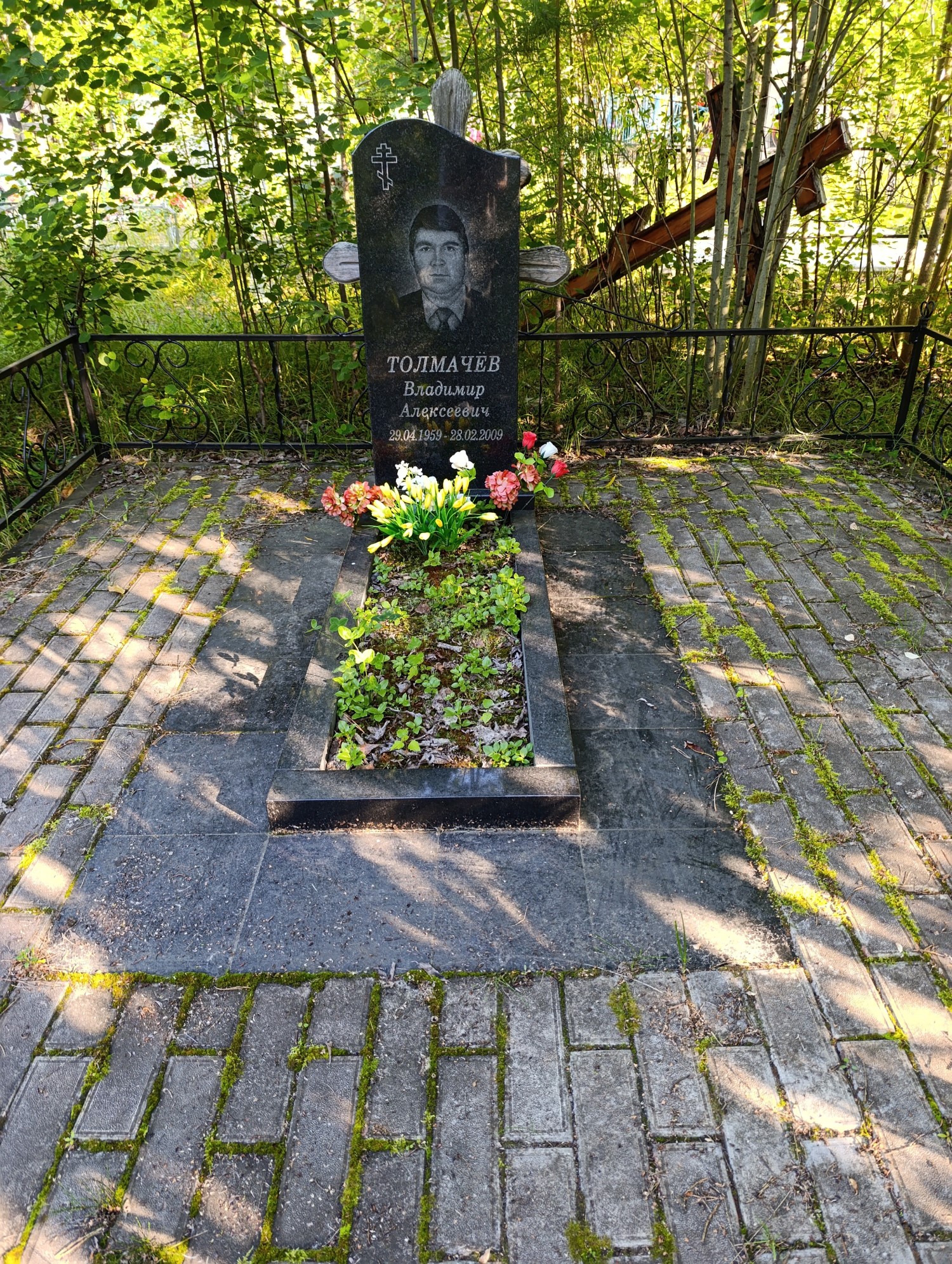 Толмачев Владимир Алексеевич
