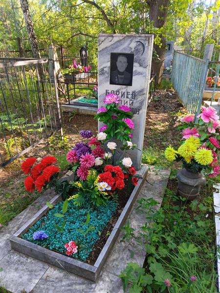 Бариев Валий