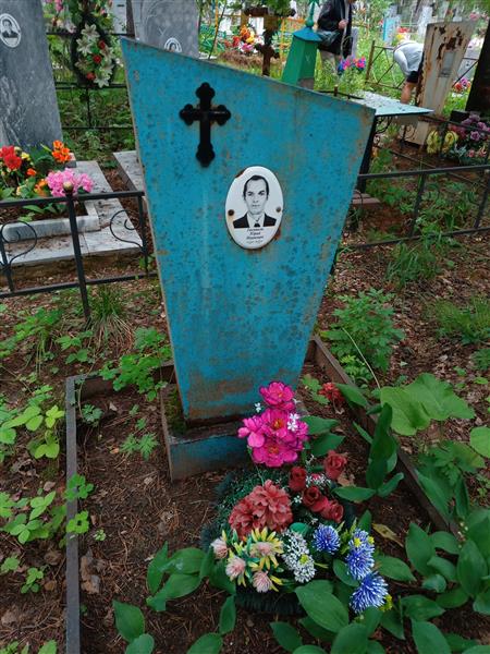Гасников Юрий Иванович