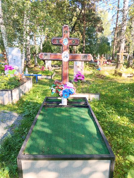 Неустроев Геннадий Николаевич
