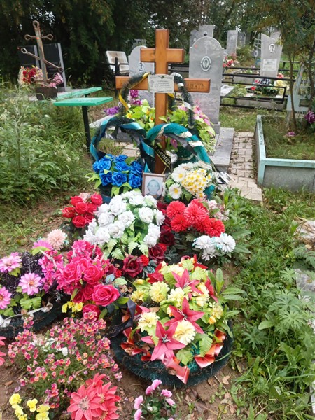 Севрюгина (Карпенкова) Зоя