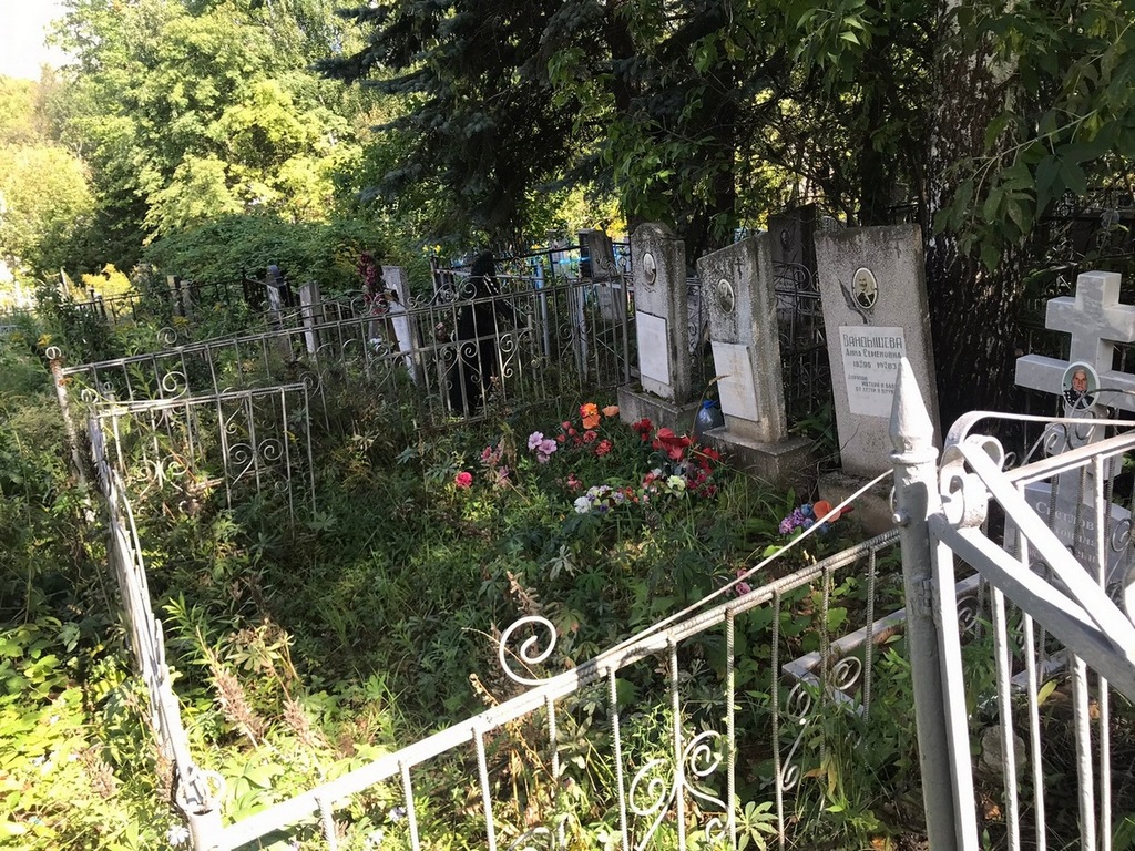 Светлова Антонина Николаевна
