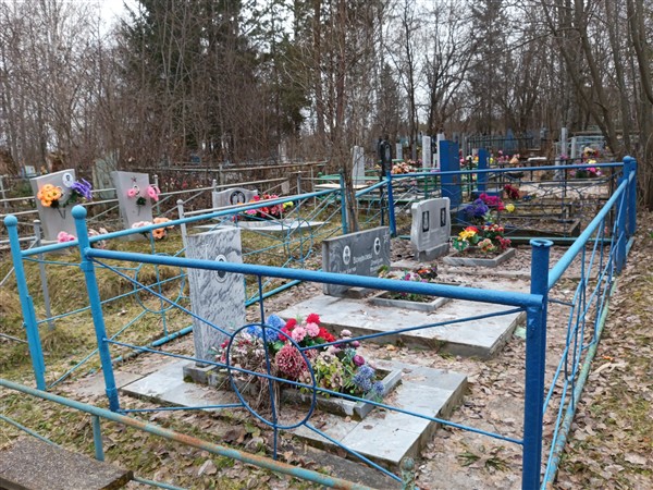 Лукоянова Лена Дмитриевна