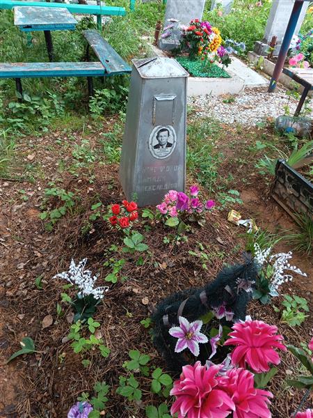 Александров Ахмади Александрович