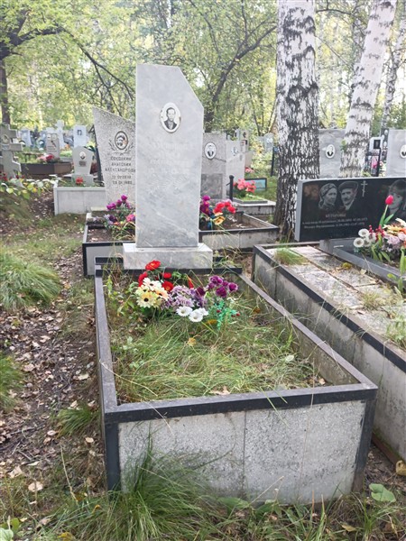 Ларионов Сергей Евменьевич