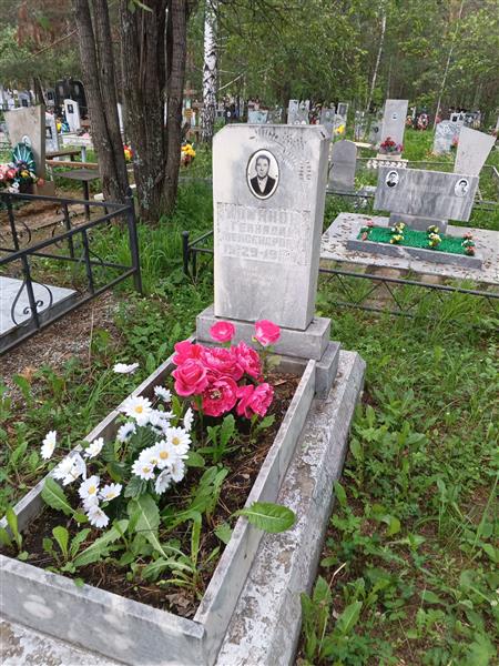 Хомяков Геннадий Александрович
