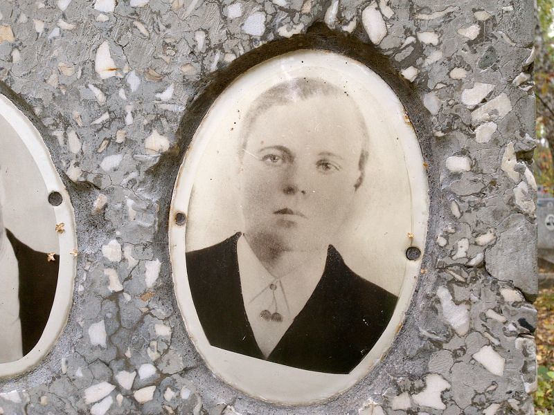 Лещев
