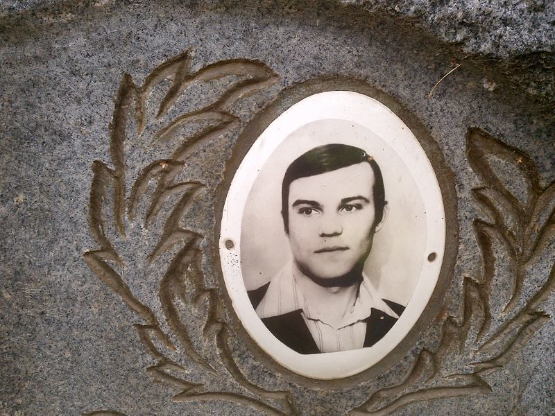 Земцов