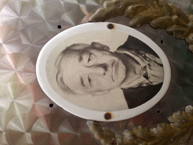 Пестрецов