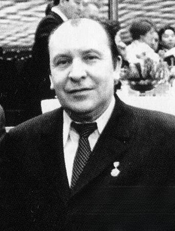 Антонов Сергей